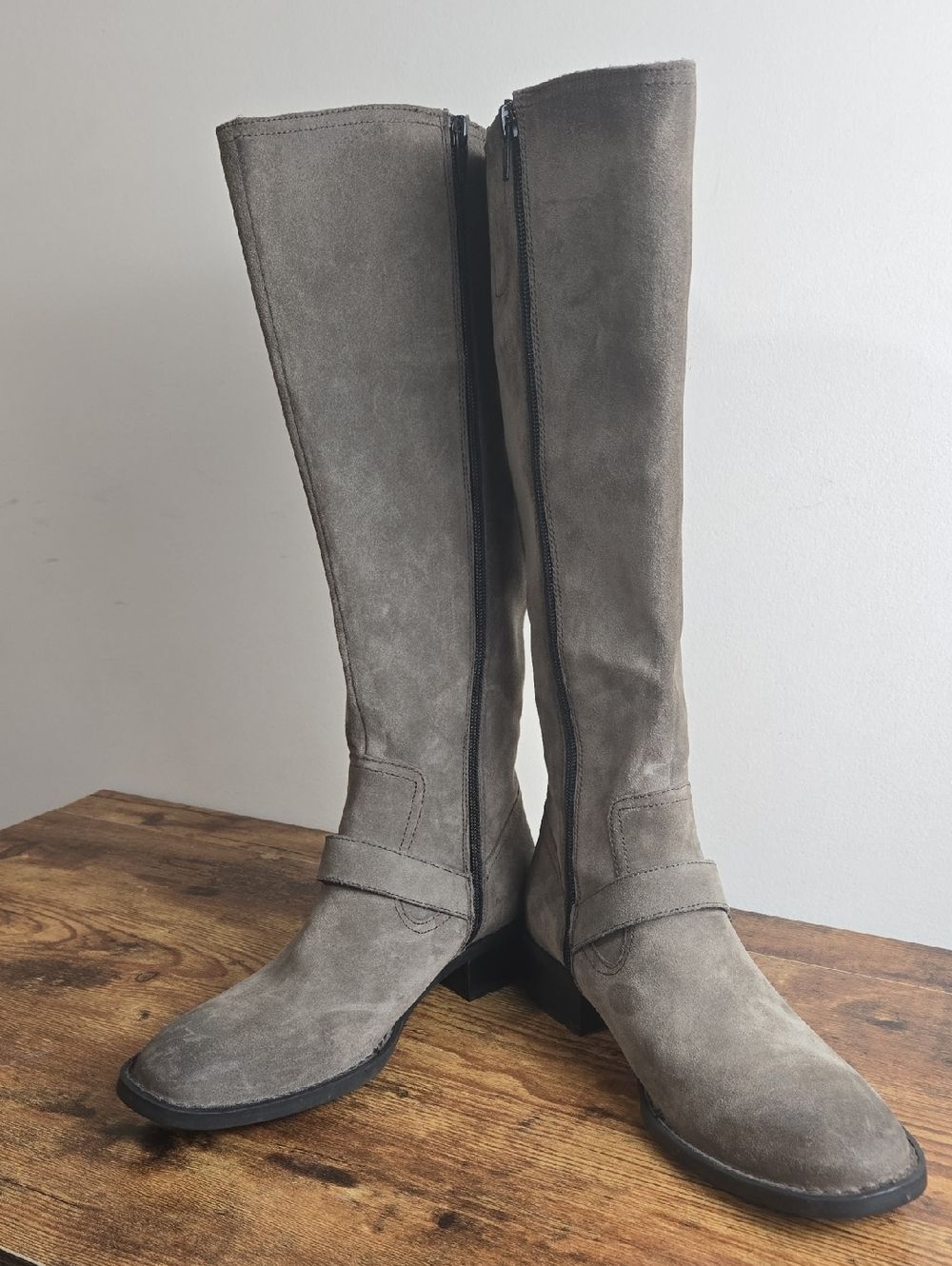 Born Chesire Gray Suede Tall Riding Boot Women Sz 9 Euro Boho Farmcore Cabincore - Picture 4 of 11